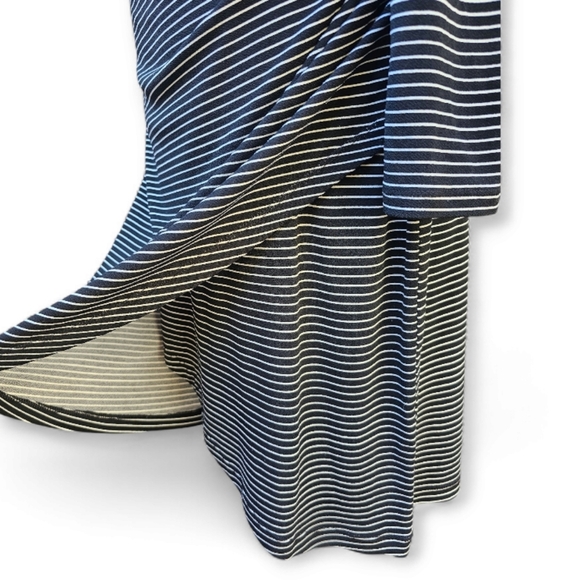 APT.9 Black and White Stripped Bodycon Dress, Size M - Picture 4 of 7